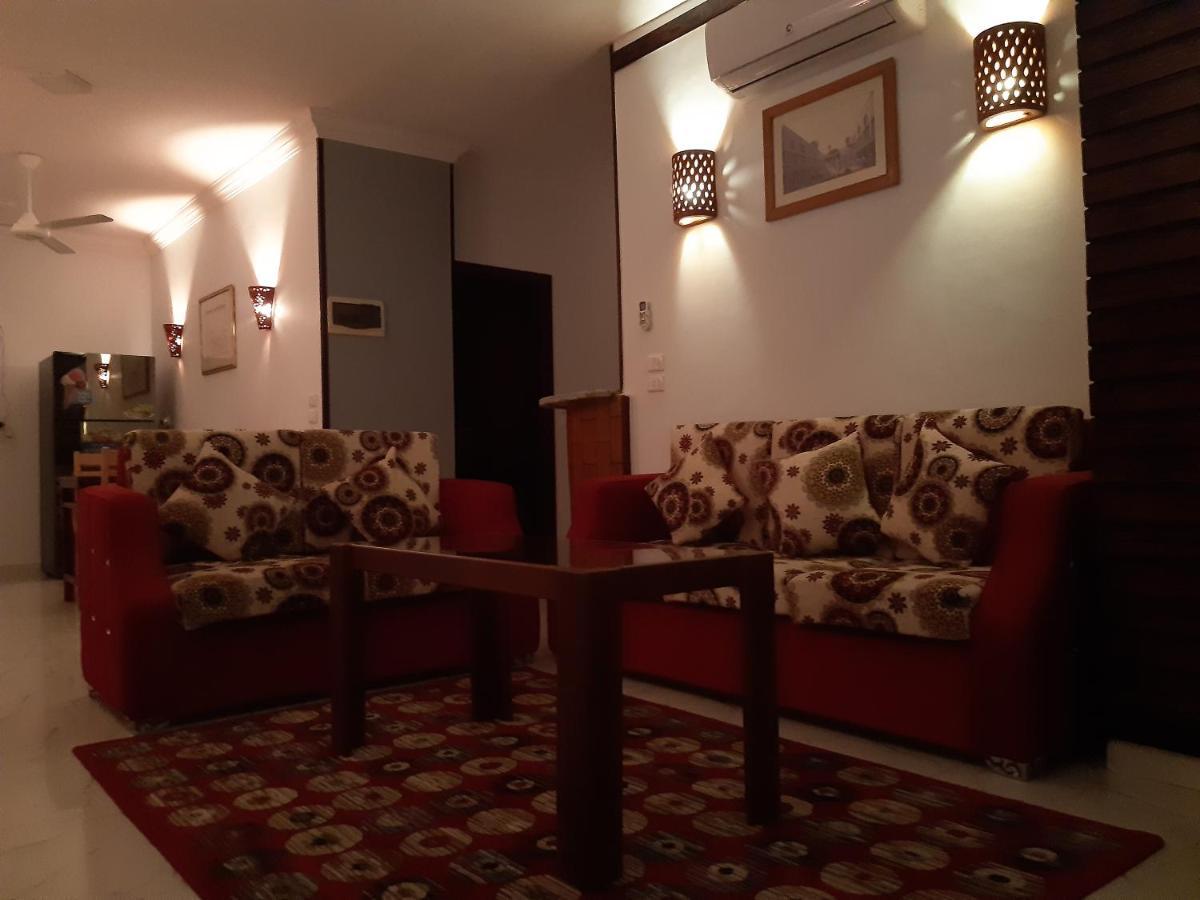 German Dolphin Apartment El Qoseir Exterior photo